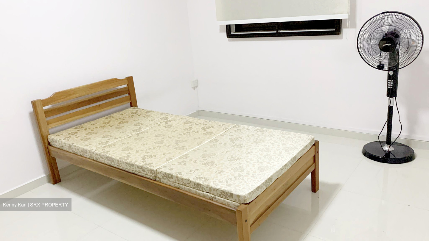 Blk 235 Gombak Gardens (Bukit Batok), HDB 3 Rooms #475206411